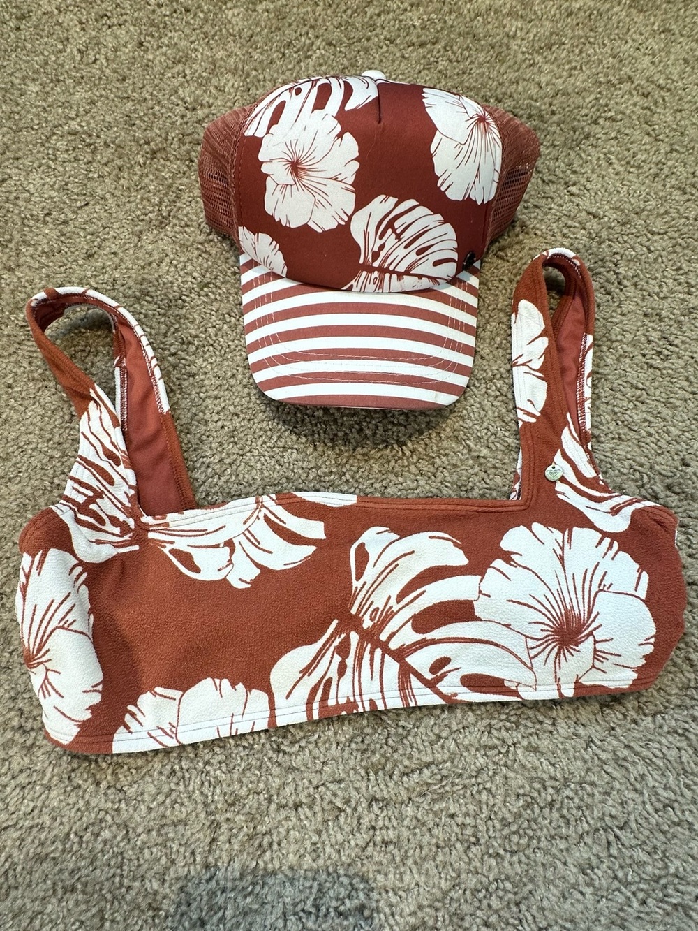 Roxy Rust Floral Square-Neck Swim Top and Matching SnapBack